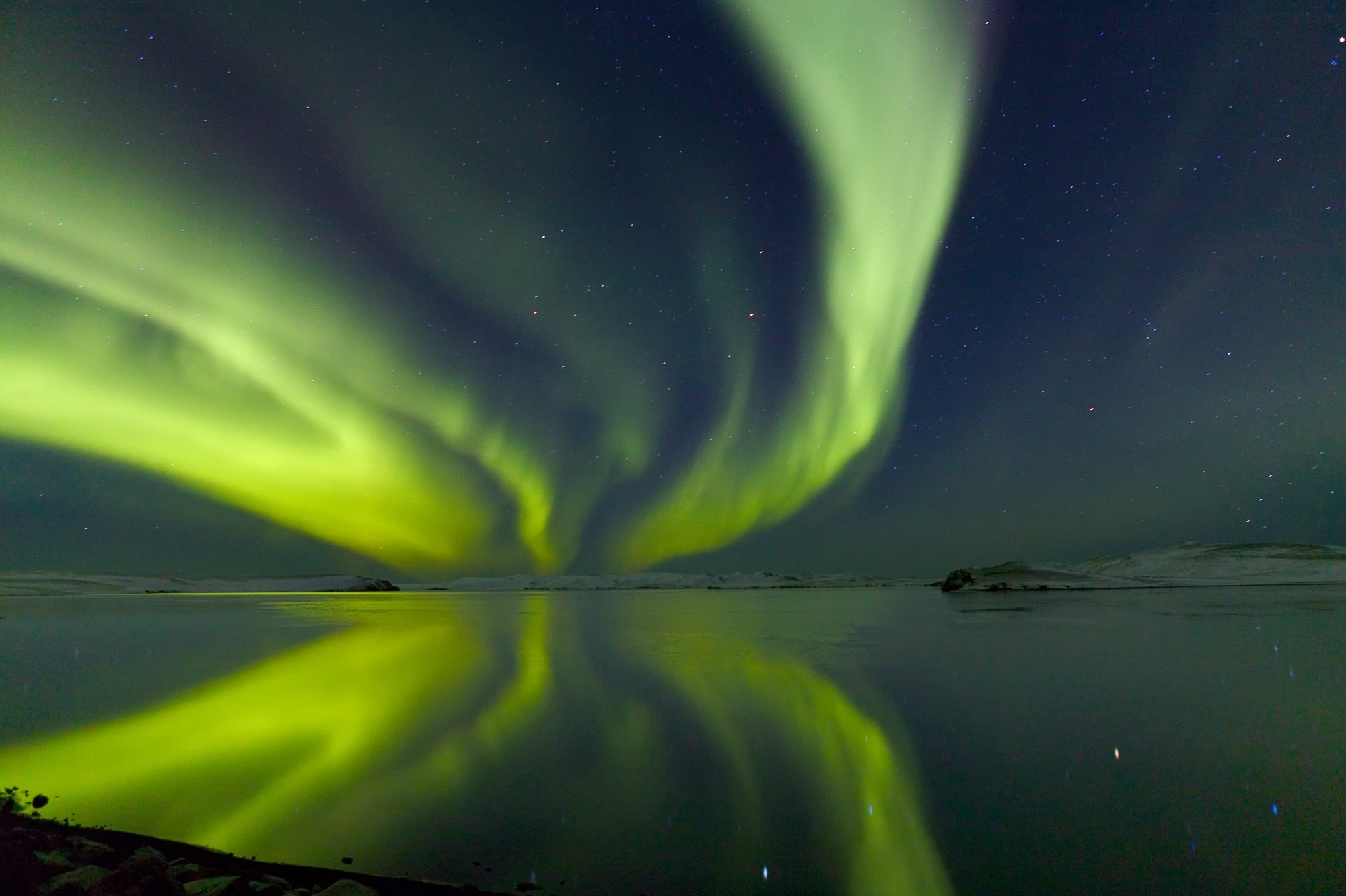 Free download high resolution image - free image free photo free stock image public domain picture -A beautiful aurora display over the ice beach