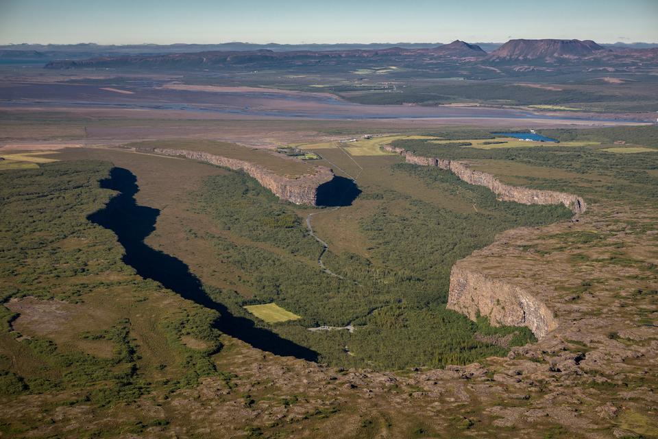 Free download high resolution image - free image free photo free stock image public domain picture  Icelandic landscapes Green Valley