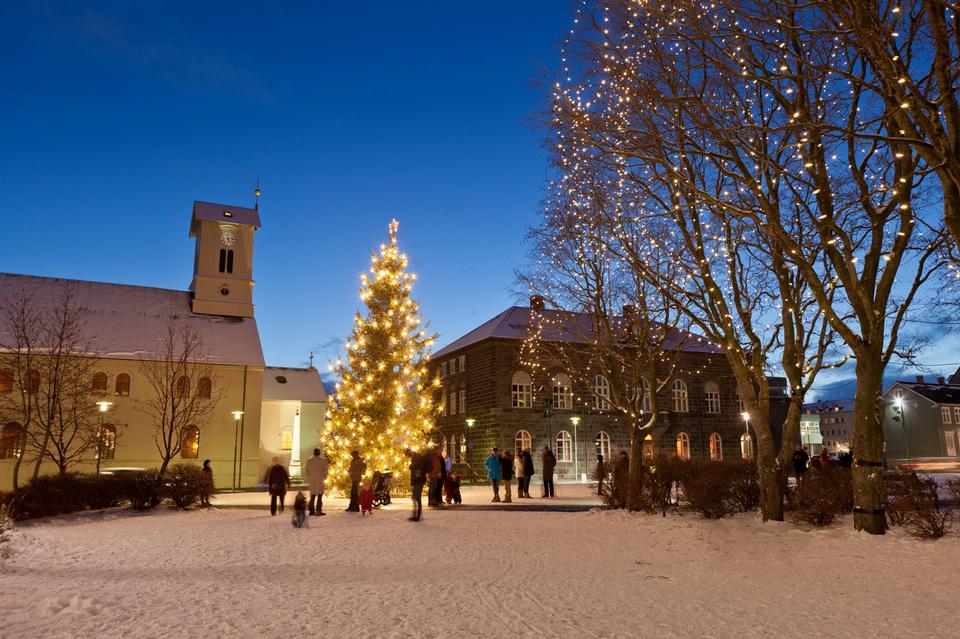 Free download high resolution image - free image free photo free stock image public domain picture  Christmas tree decorated in Church Village