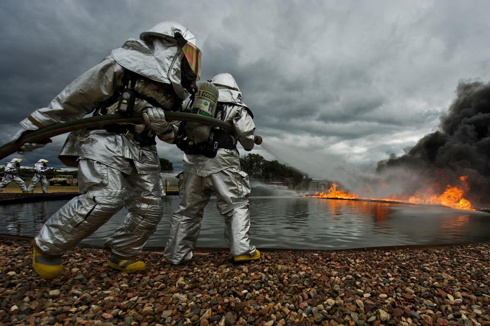 Free download high resolution image - free image free photo free stock image public domain picture  Smoke on the water