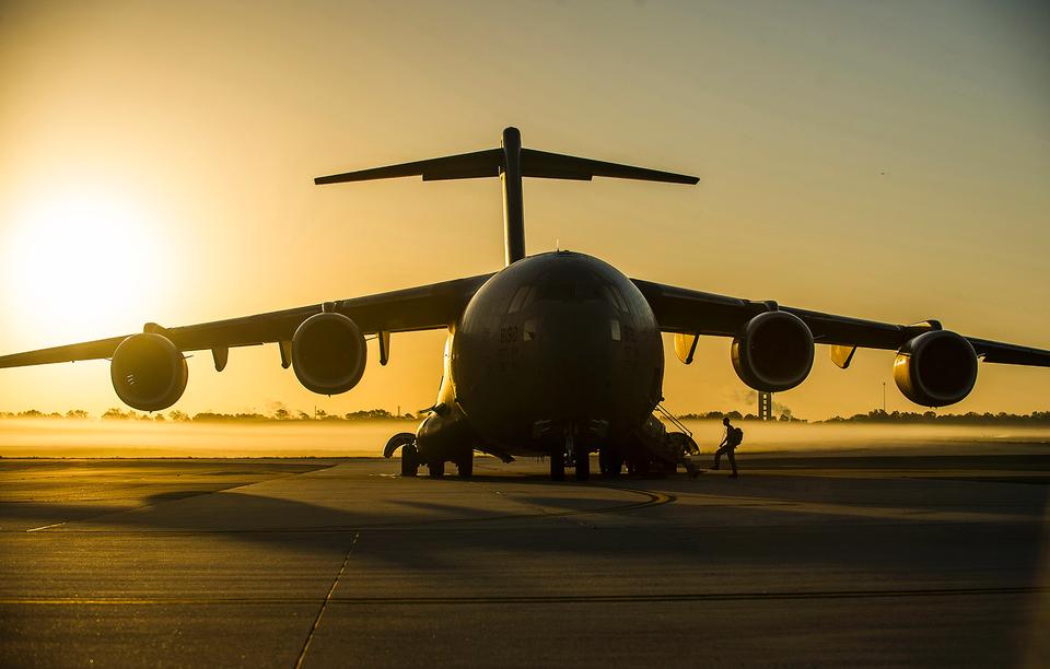 Free download high resolution image - free image free photo free stock image public domain picture  Airlift Wing boards a C-17 Globemaster III