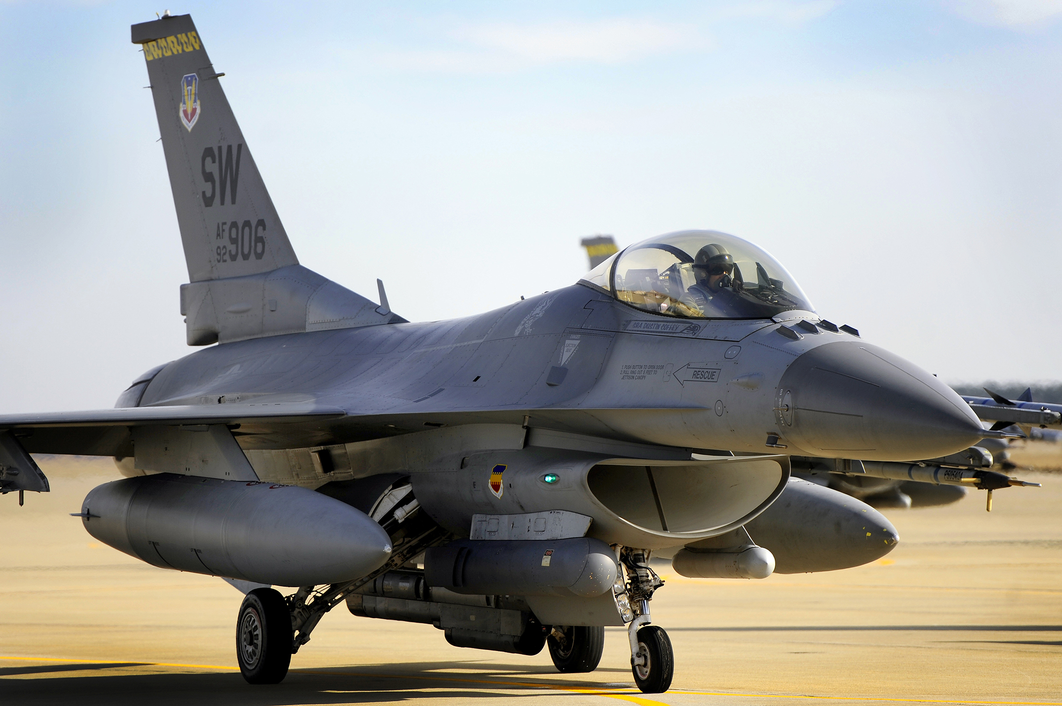 Free download high resolution image - free image free photo free stock image public domain picture -F-16 Fighting Falcon taxis down the runway