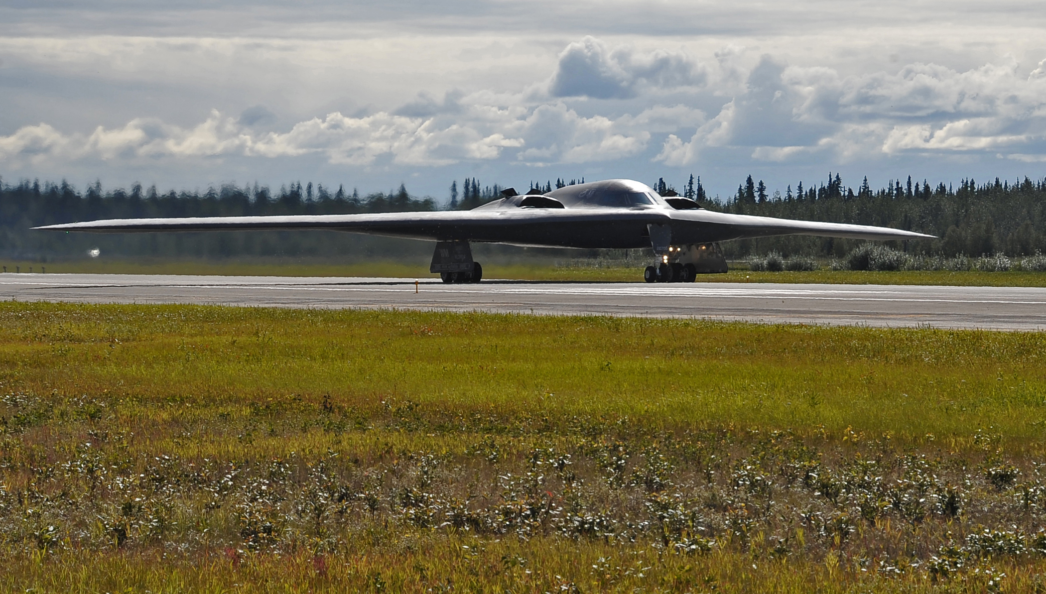 Free download high resolution image - free image free photo free stock image public domain picture -A B-2 Spirit prepares to launch