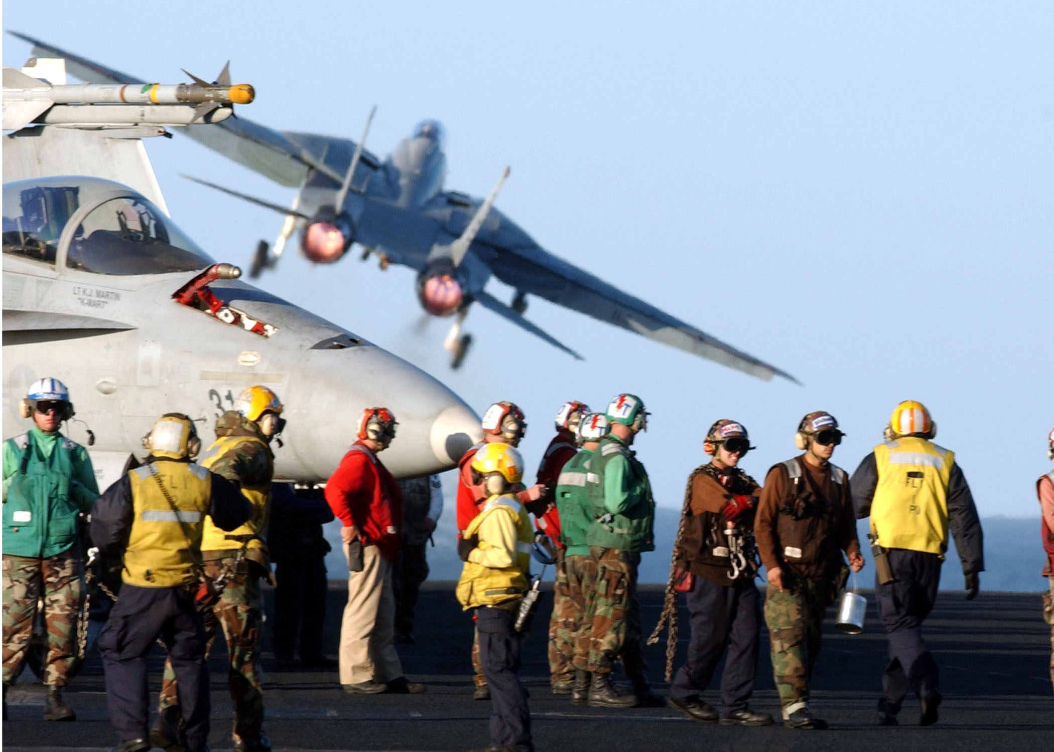 Free download high resolution image - free image free photo free stock image public domain picture -F-14 Tomcat on the flight deck