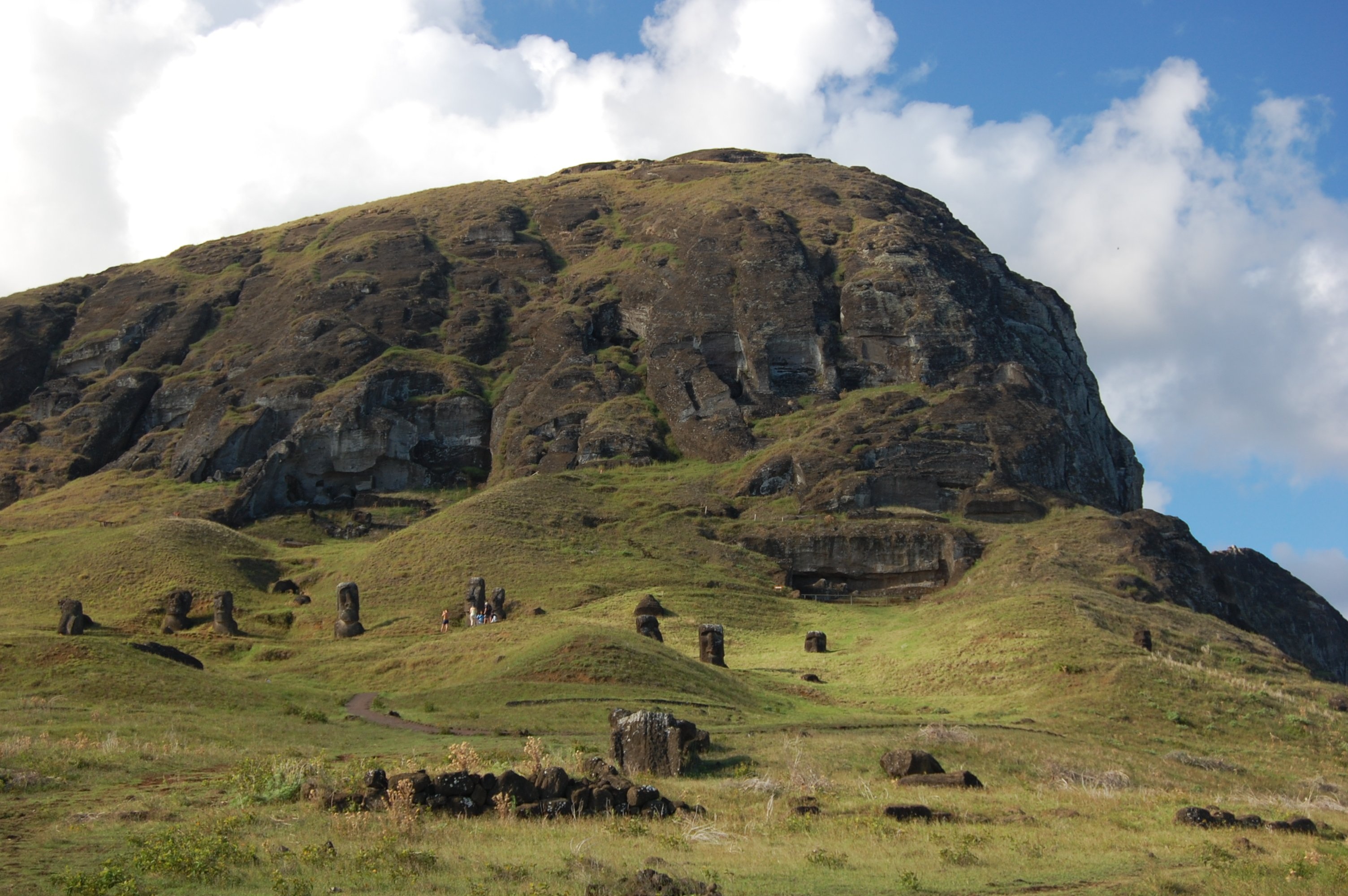 Free download high resolution image - free image free photo free stock image public domain picture -Moai at the Rano Raraku quarry, remnants