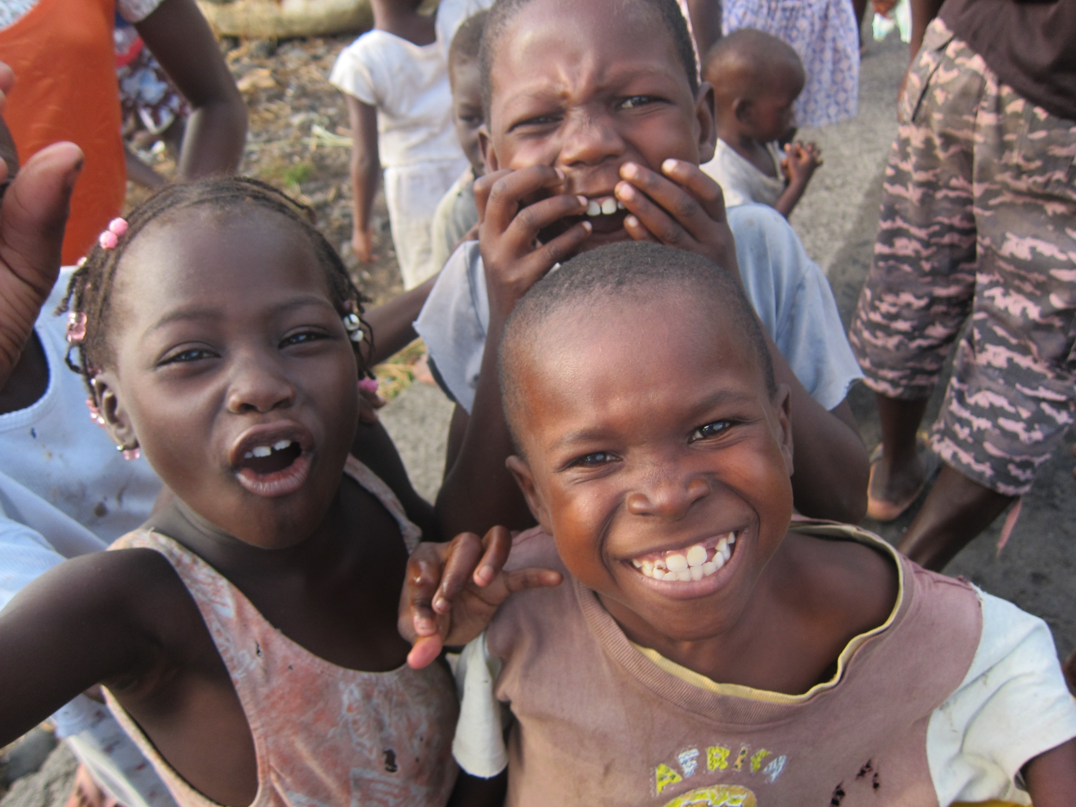 Free download high resolution image - free image free photo free stock image public domain picture -Children in Sao Tomean Fishing Village Africa