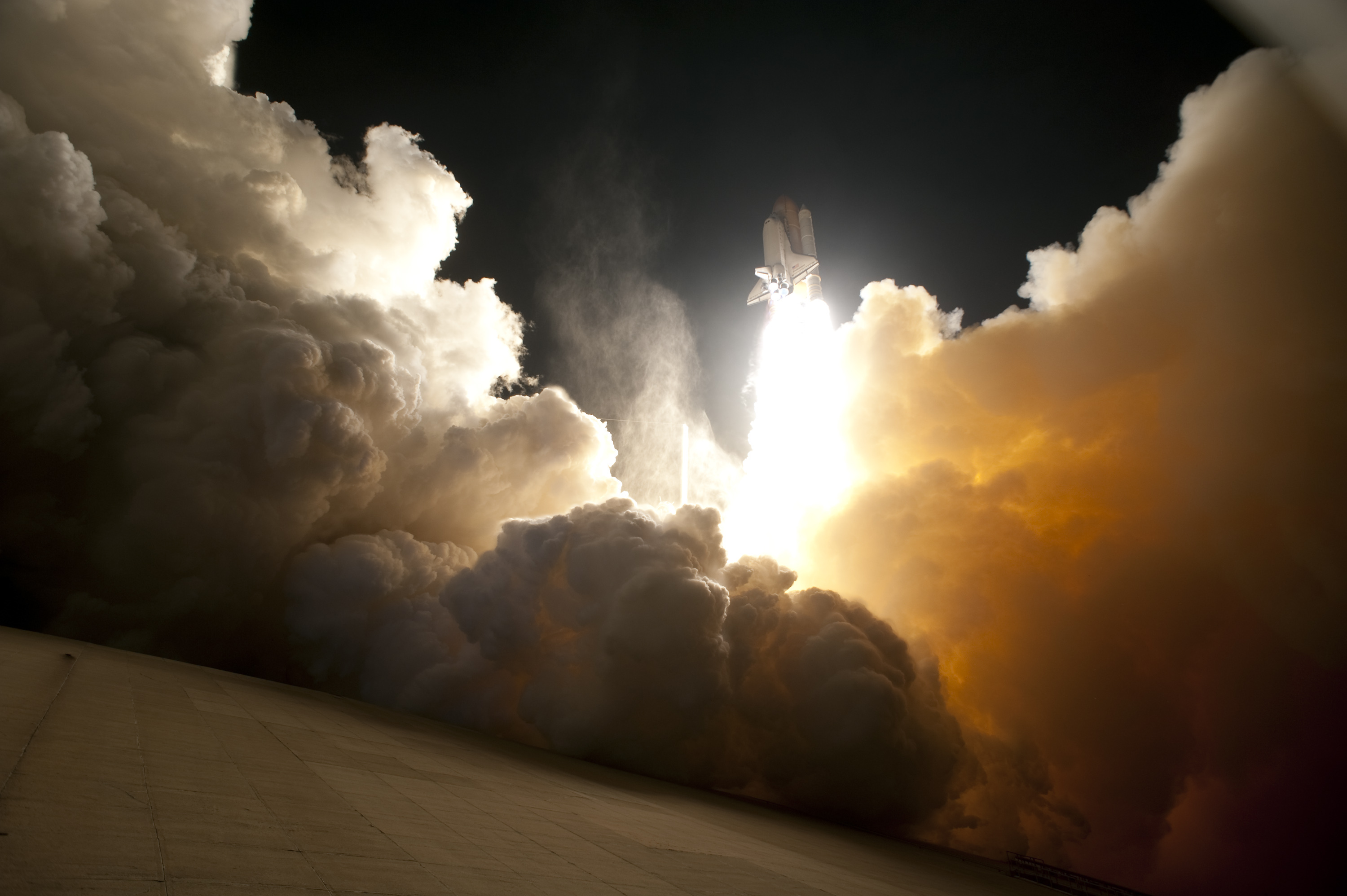 Free download high resolution image - free image free photo free stock image public domain picture -An exhaust cloud engulfs Launch Pad 39A