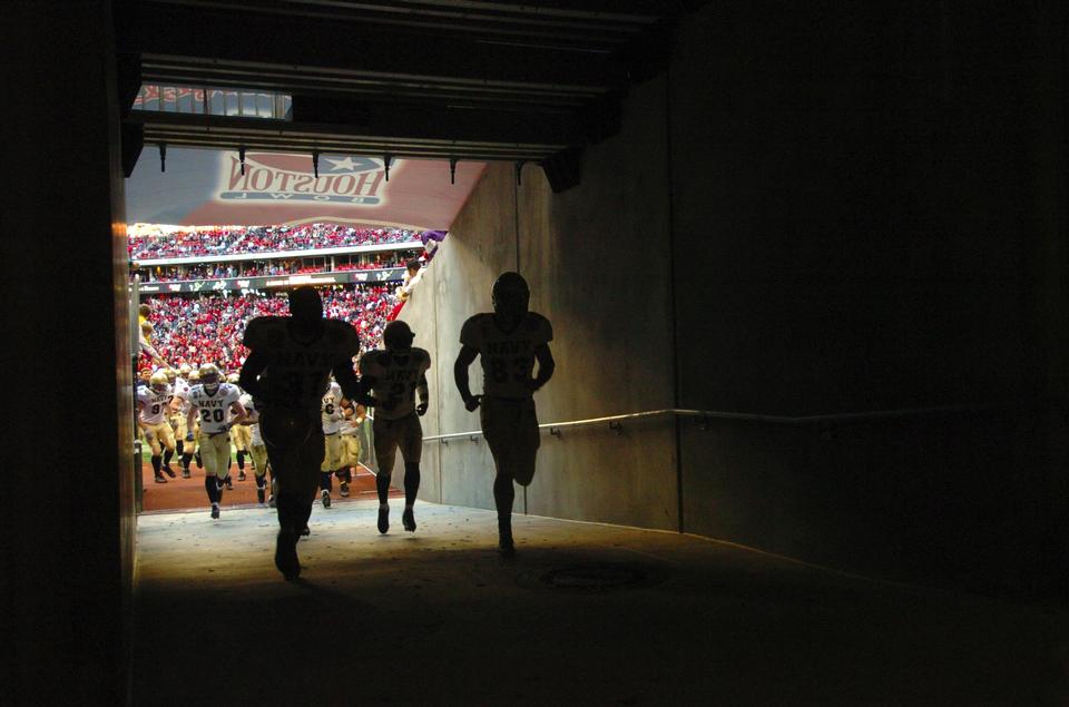 Free download high resolution image - free image free photo free stock image public domain picture  Football Player running out of the Stadium Tunnel