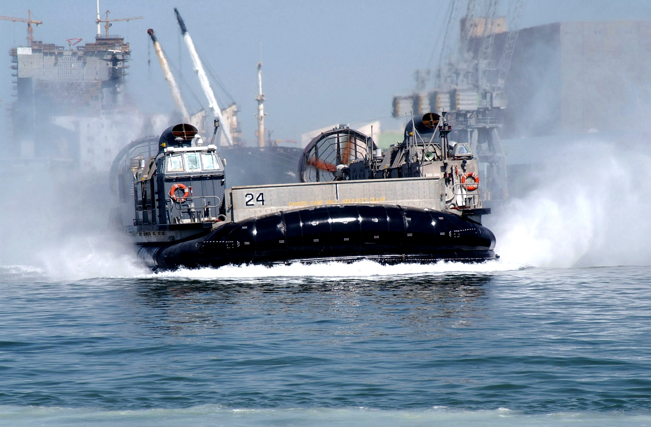 Free download high resolution image - free image free photo free stock image public domain picture -A Landing Craft Air Cushion carries U.S. Marines