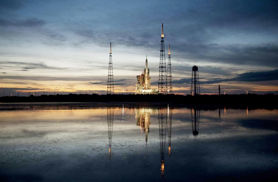 Free download high resolution image - free image free photo free stock image public domain picture  Ares I-X at the Launch Pad