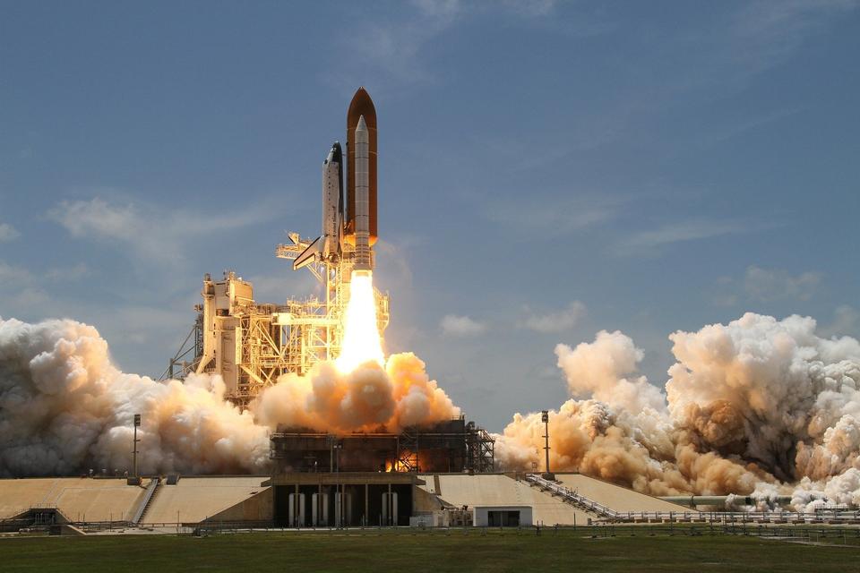 Free download high resolution image - free image free photo free stock image public domain picture  Space Shuttle Discovery Rocket Launch