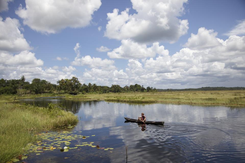 Free download high resolution image - free image free photo free stock image public domain picture  canoe on a Guyana lake