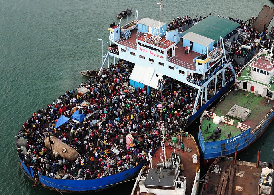 Free download high resolution image - free image free photo free stock image public domain picture  A lot of people sit on the crowded ferry boats