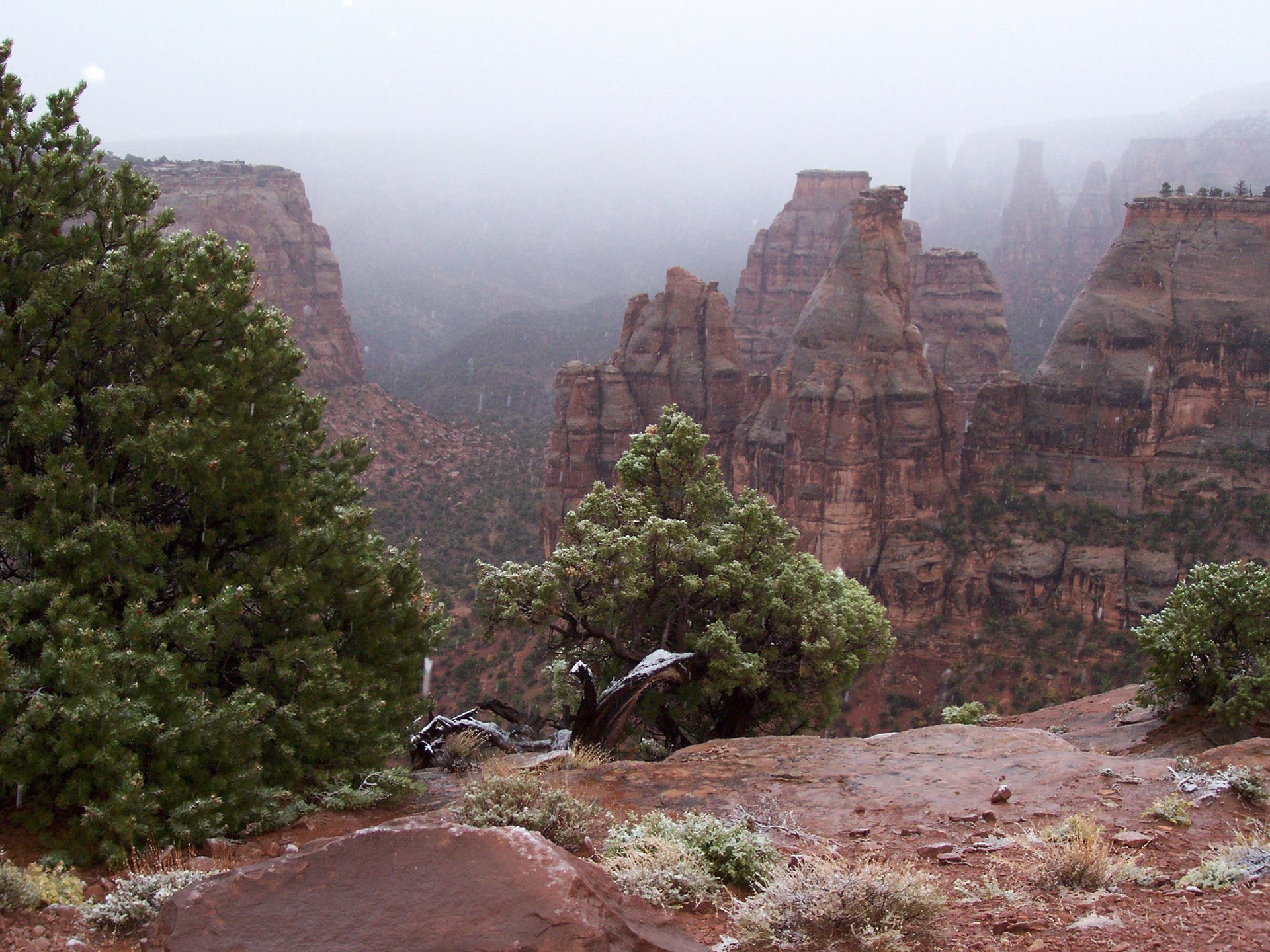 Free download high resolution image - free image free photo free stock image public domain picture -Foggy Monument Canyon