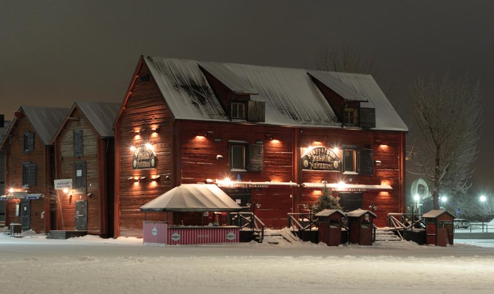 Free download high resolution image - free image free photo free stock image public domain picture  Country house in winter evening