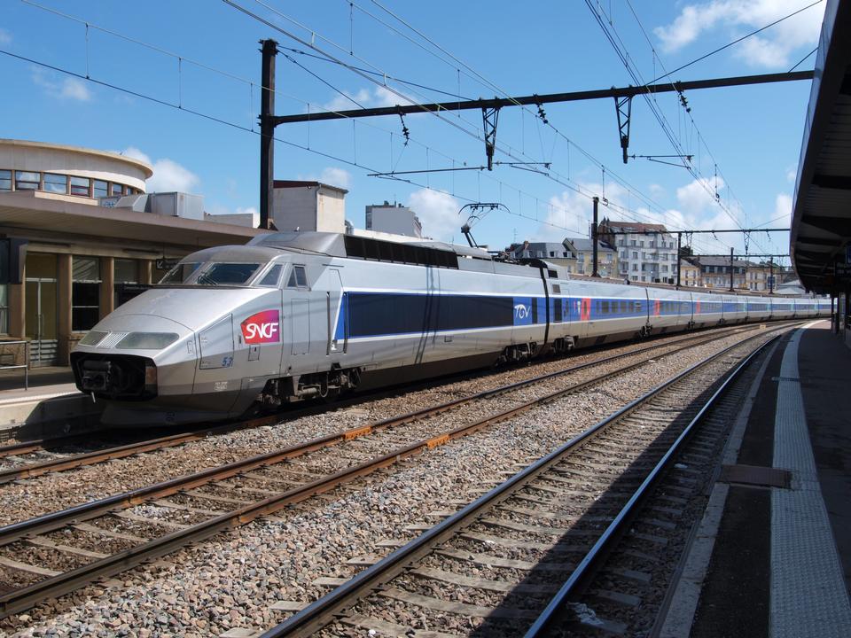 Free download high resolution image - free image free photo free stock image public domain picture  TGV on a way from Paris to Strasbourg