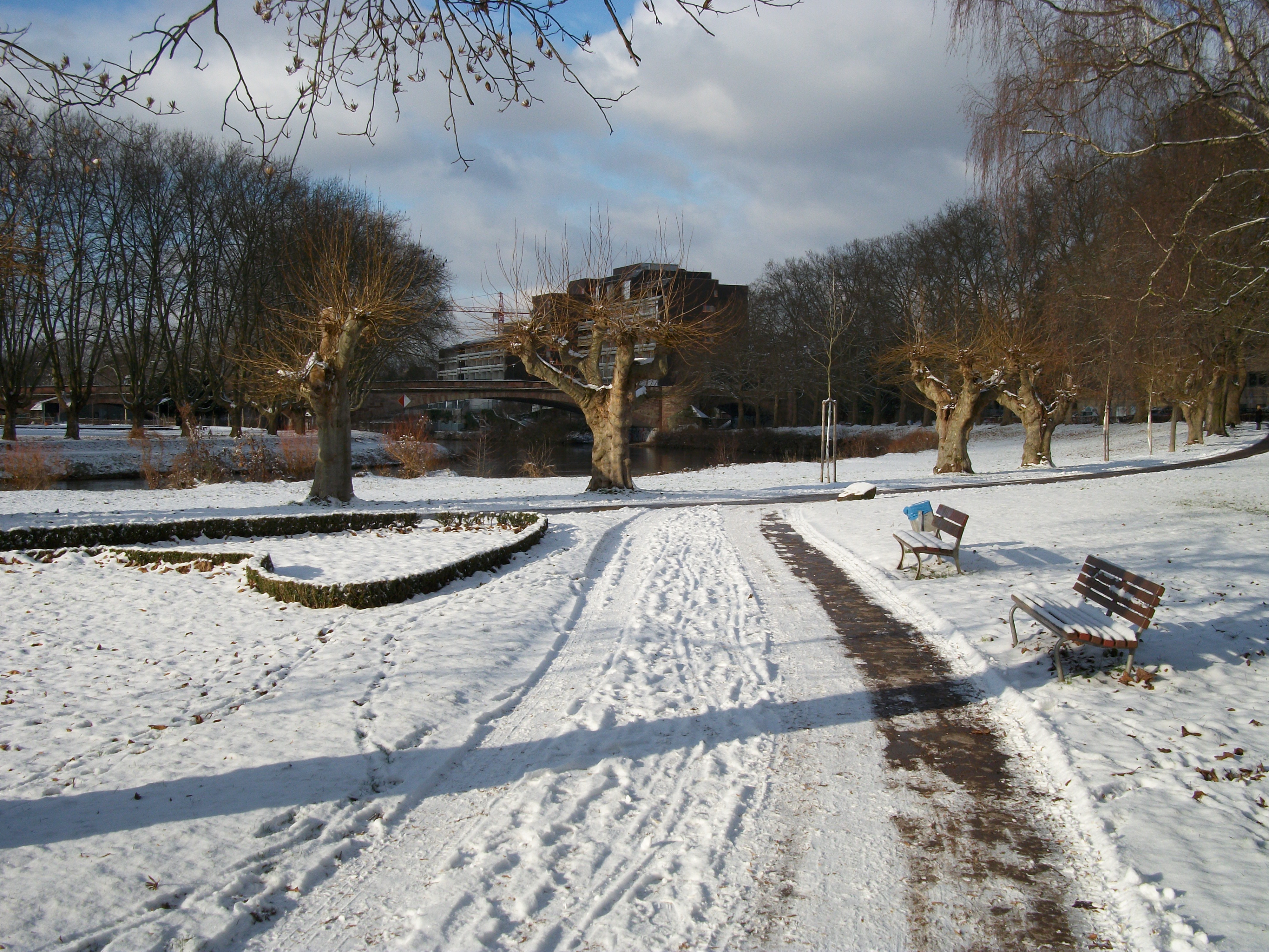 Free download high resolution image - free image free photo free stock image public domain picture -Benches in the winter city park which has been filled up with sno