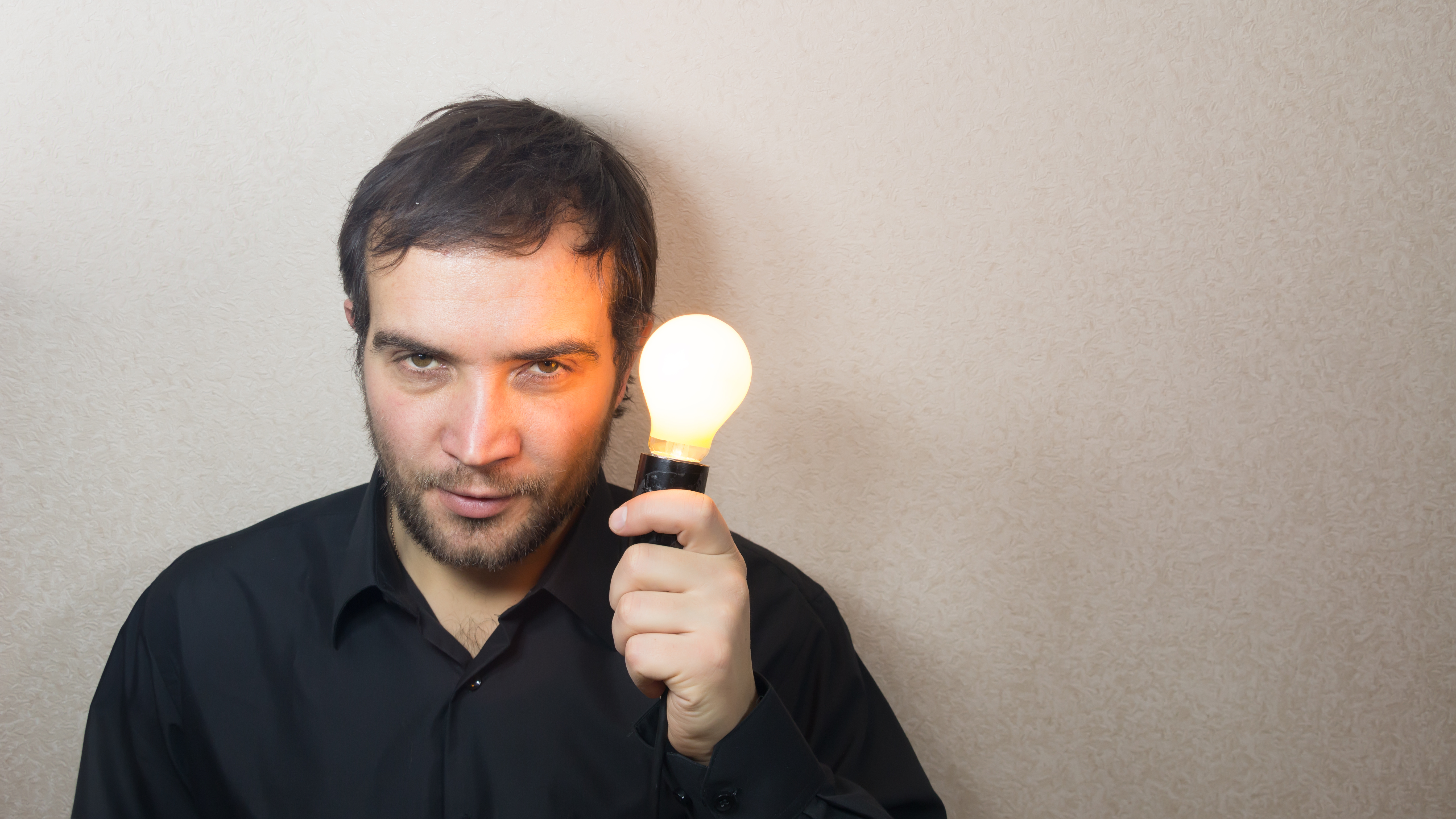 Free download high resolution image - free image free photo free stock image public domain picture -Man holding light bulb