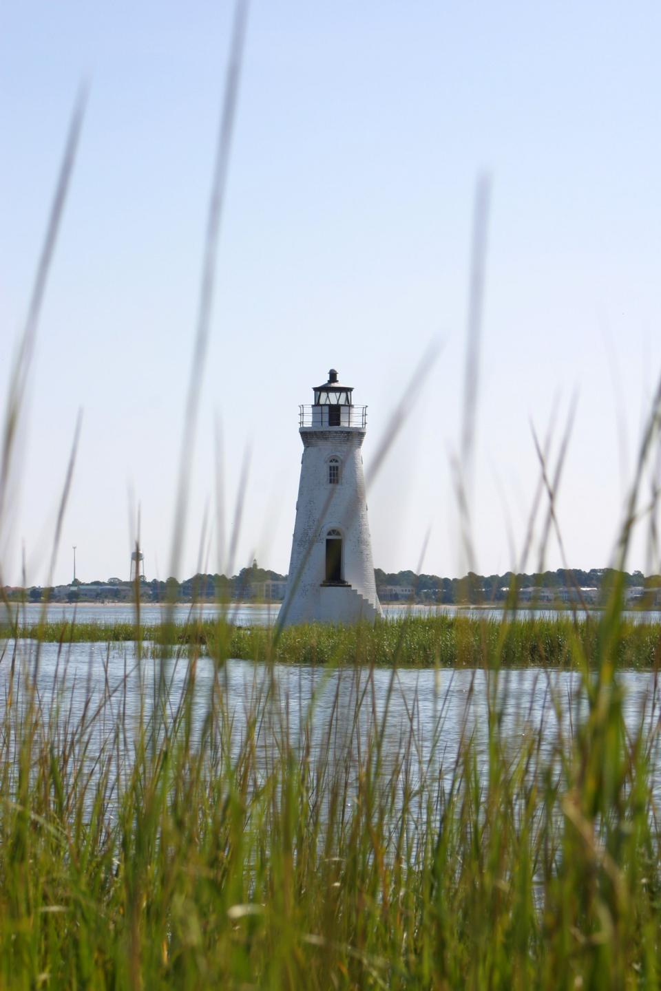 Free download high resolution image - free image free photo free stock image public domain picture  Cockspur Lighthouse in the distance