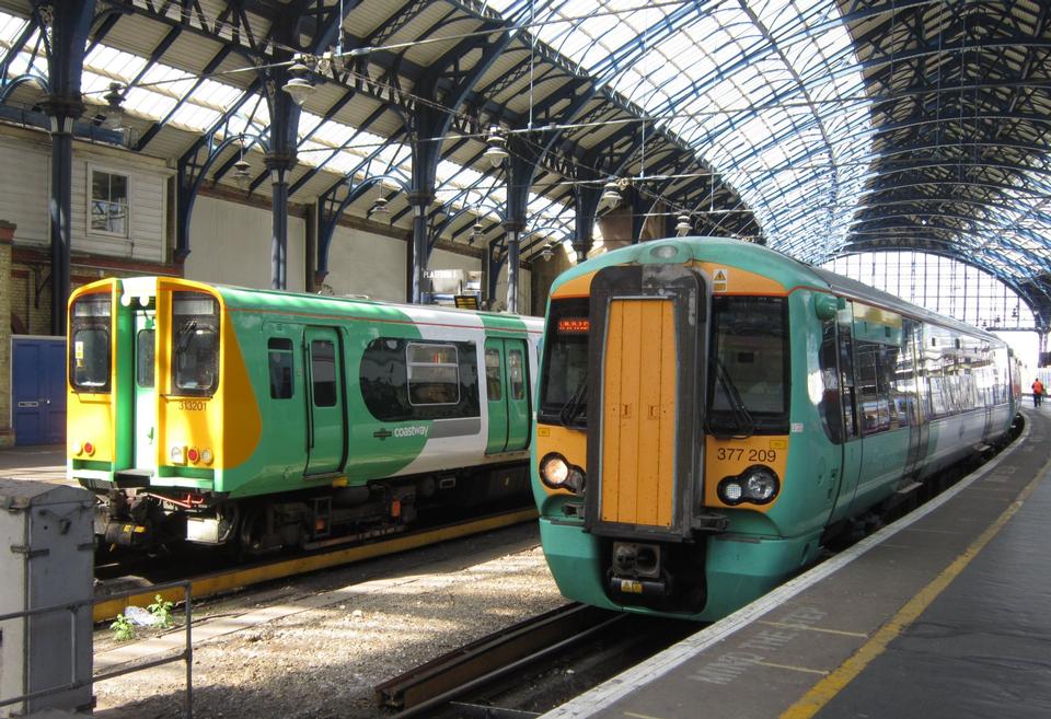 Free download high resolution image - free image free photo free stock image public domain picture  Southern trains at Brighton railway station