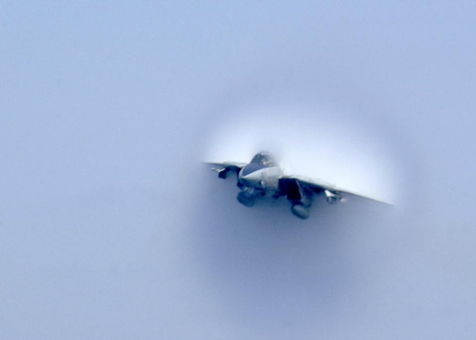 Free download high resolution image - free image free photo free stock image public domain picture  reaches the sound barrier during a low altitude super sonic fly