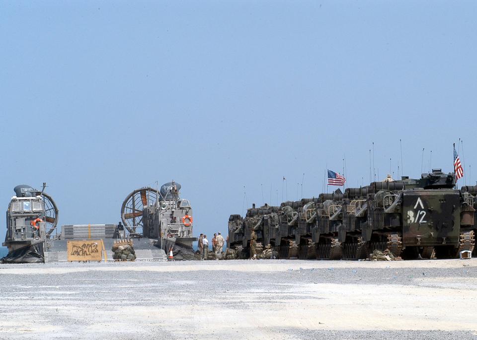 Free download high resolution image - free image free photo free stock image public domain picture  Marine Expeditionary Brigade line up vehicles