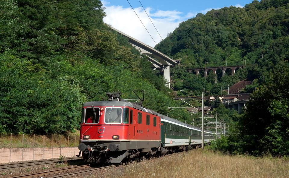 Free download high resolution image - free image free photo free stock image public domain picture  Glacier Express of Matterhorn-Gotthard railway