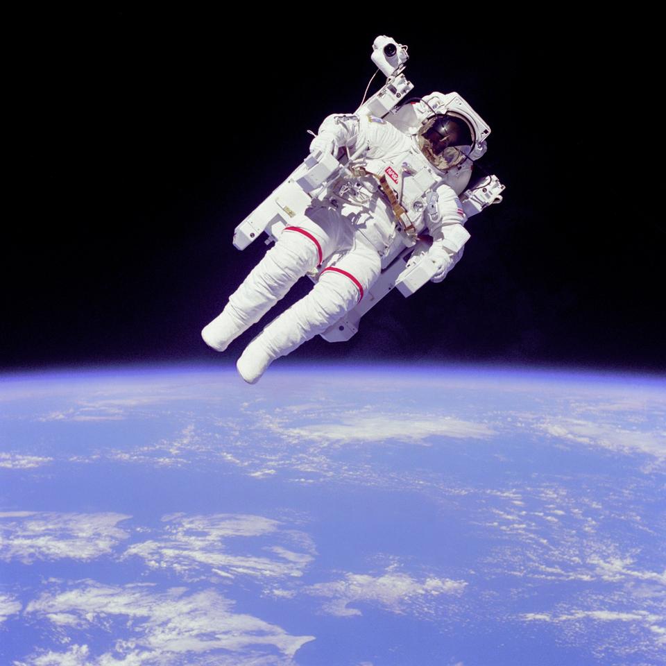 Free download high resolution image - free image free photo free stock image public domain picture  Astronaut in a extra-vehicular activity