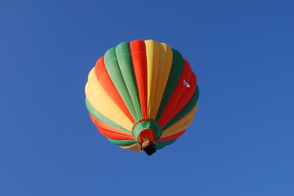 Free download high resolution image - free image free photo free stock image public domain picture  hot air balloon in blue sky