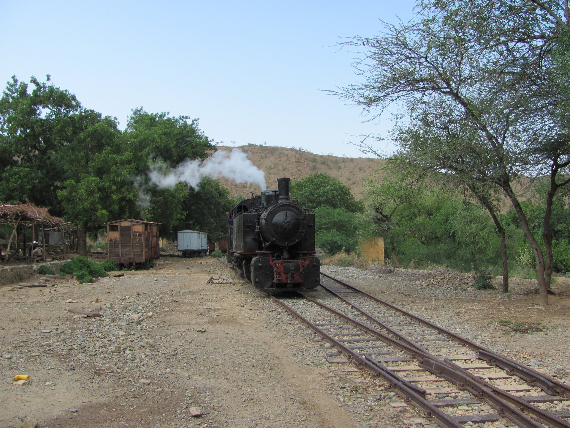 Free download high resolution image - free image free photo free stock image public domain picture -Old retro steam train stopped at the small station