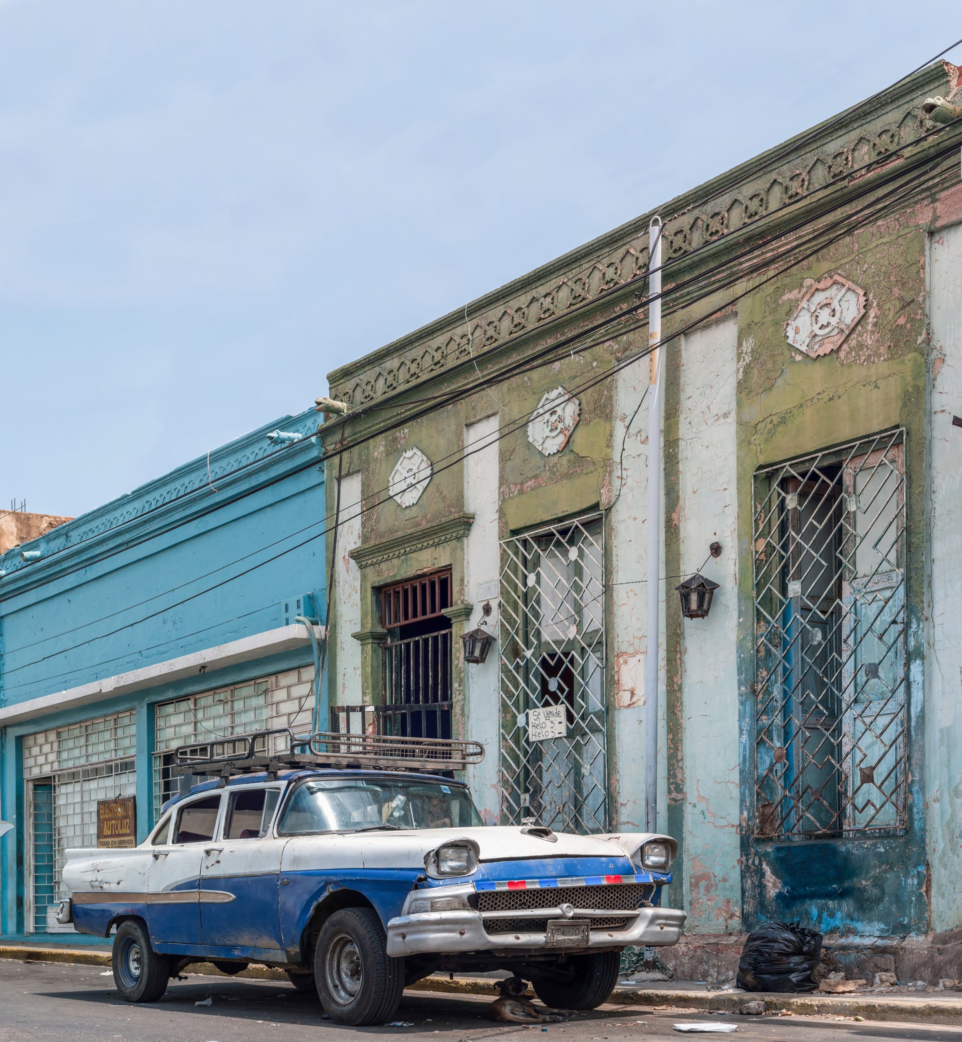 Free download high resolution image - free image free photo free stock image public domain picture -street in Maracaibo city and Ford Custom