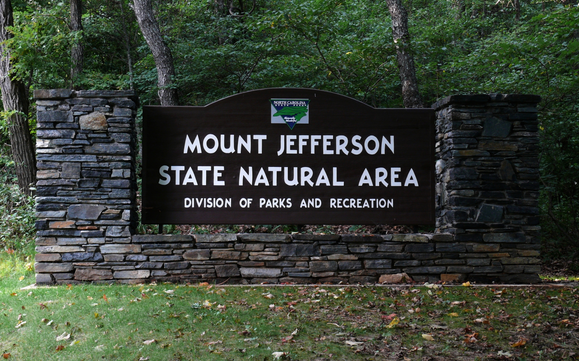 Free download high resolution image - free image free photo free stock image public domain picture -sign at the entrance to Mount Jefferson State Natural Area