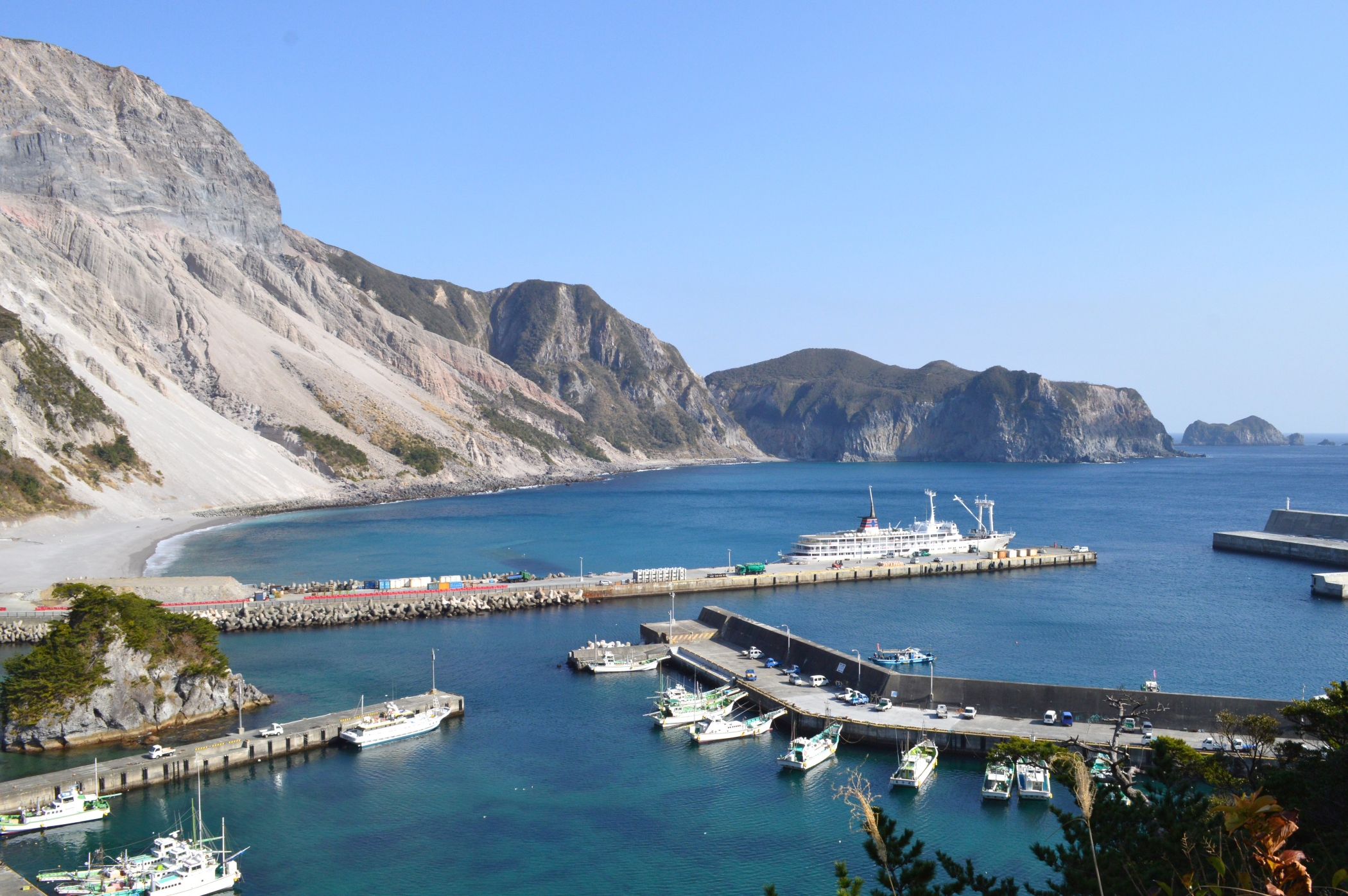 Free download high resolution image - free image free photo free stock image public domain picture -Blue waters of Kozu Island, Tokyo