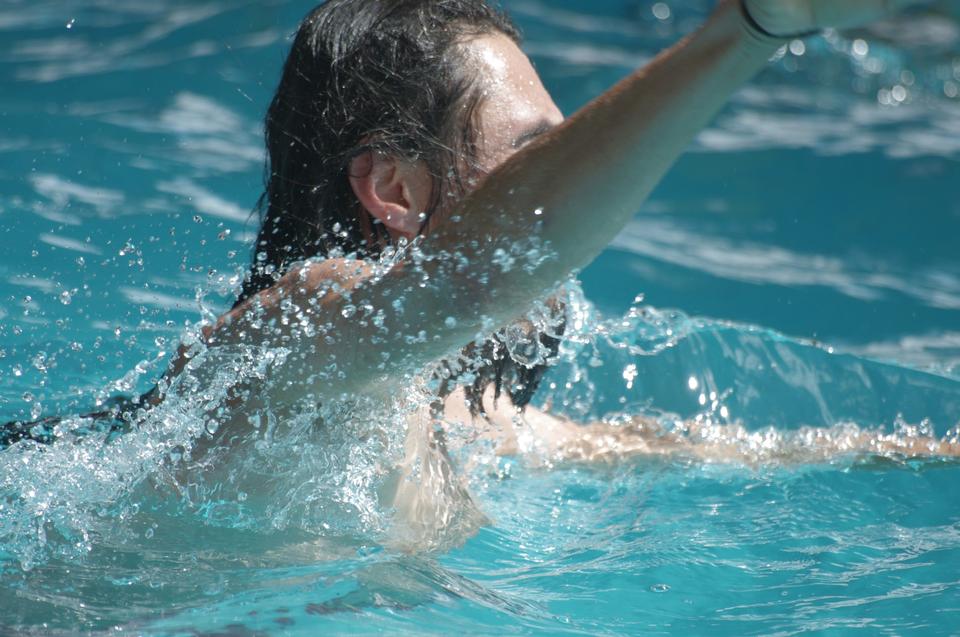 Free download high resolution image - free image free photo free stock image public domain picture  young girl swims in the pool