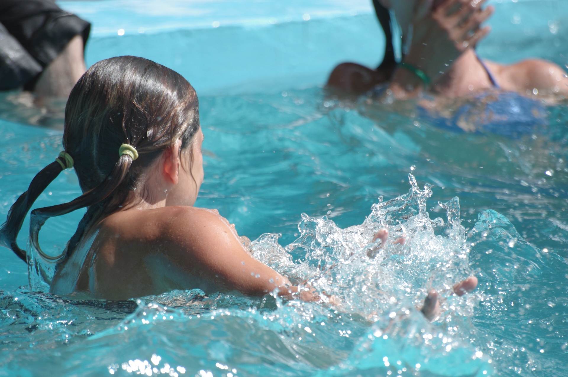 Free download high resolution image - free image free photo free stock image public domain picture -young girl swims in the pool