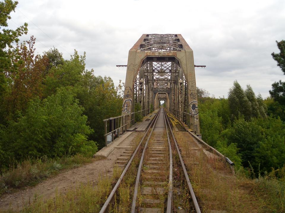 Free download high resolution image - free image free photo free stock image public domain picture  Old vintage railway bridge over river