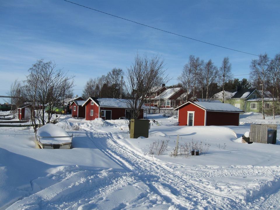 Free download high resolution image - free image free photo free stock image public domain picture  House in untouched snow