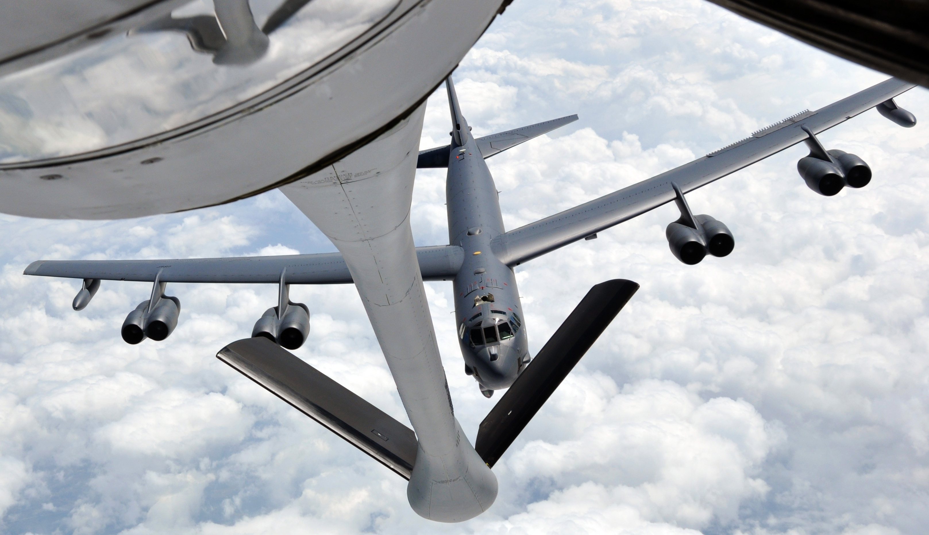 Free download high resolution image - free image free photo free stock image public domain picture -A B-52 Stratofortress approaches the refueling boom of a KC-135