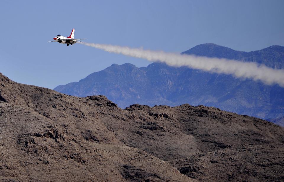 Free download high resolution image - free image free photo free stock image public domain picture  F-16 Fighting Falcon aircraft