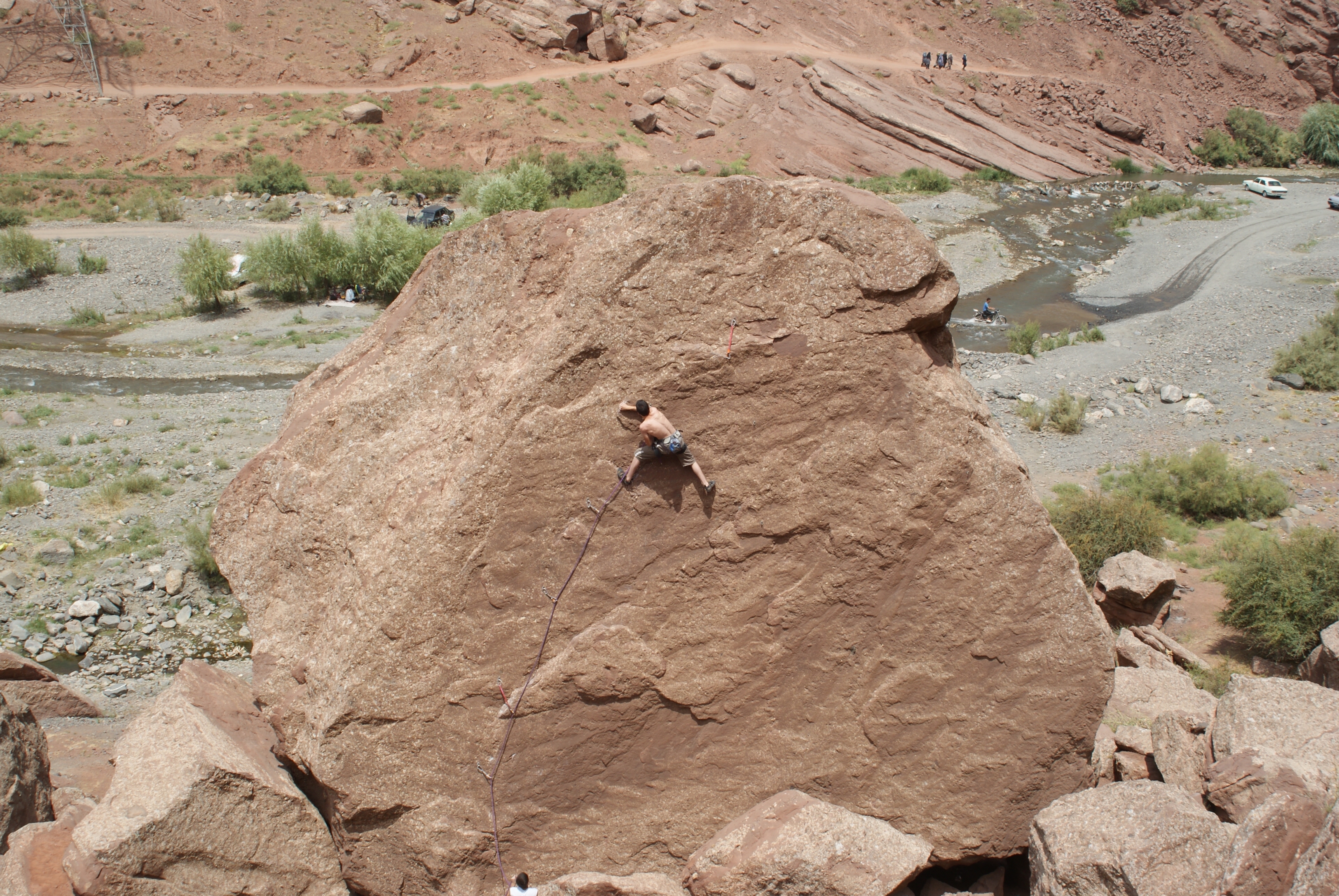 Free download high resolution image - free image free photo free stock image public domain picture -Young man climbing with wide valley