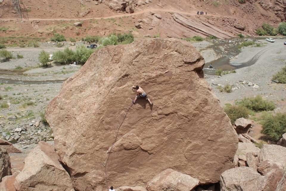 Free download high resolution image - free image free photo free stock image public domain picture  Young man climbing with wide valley