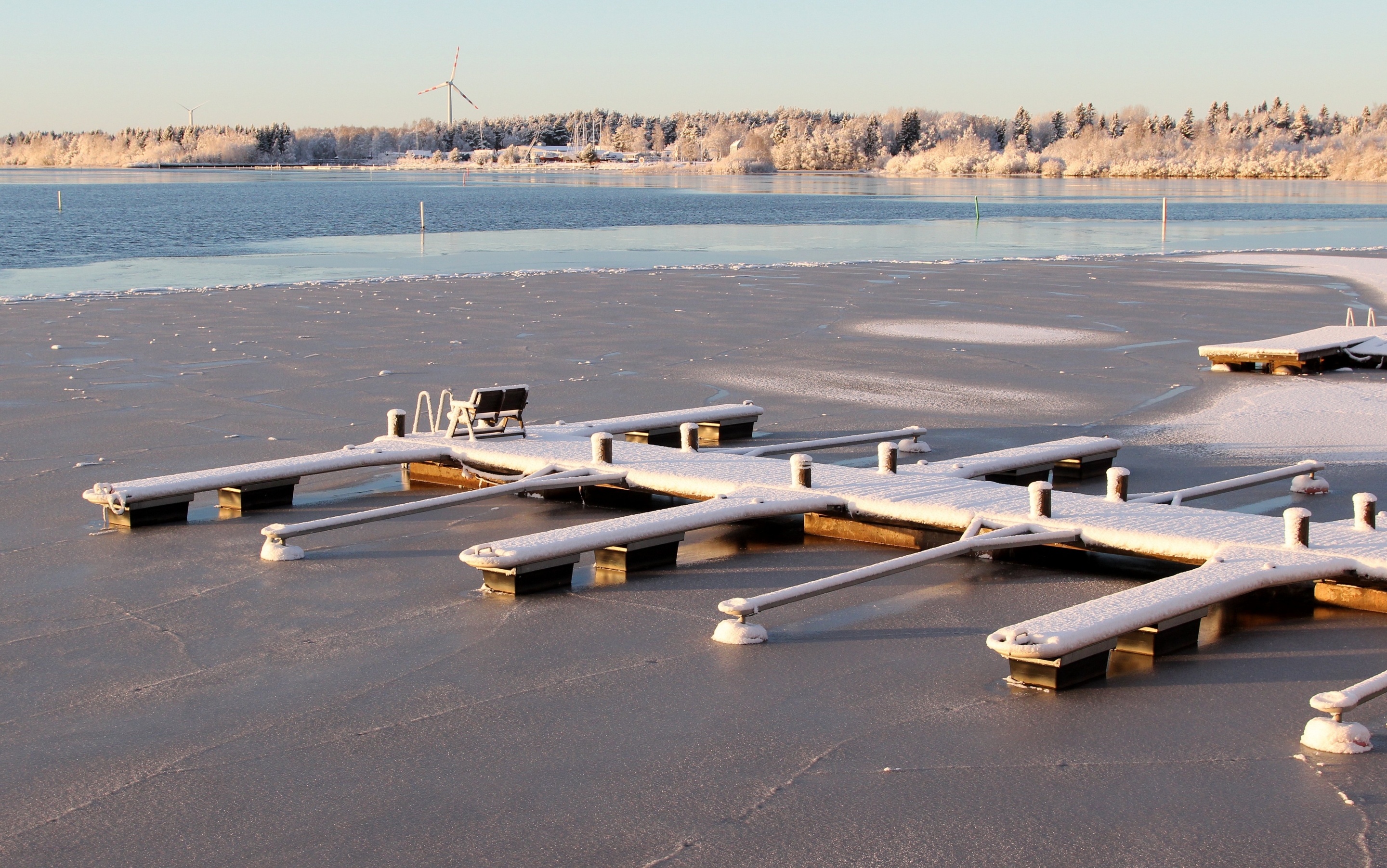 Free download high resolution image - free image free photo free stock image public domain picture -View of snow covered piers on frozen lake