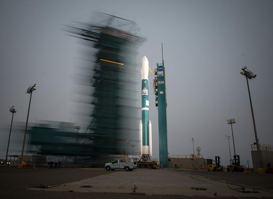 Free download high resolution image - free image free photo free stock image public domain picture  Orbiting Carbon Observatory-2 Aboard Delta II Rocket