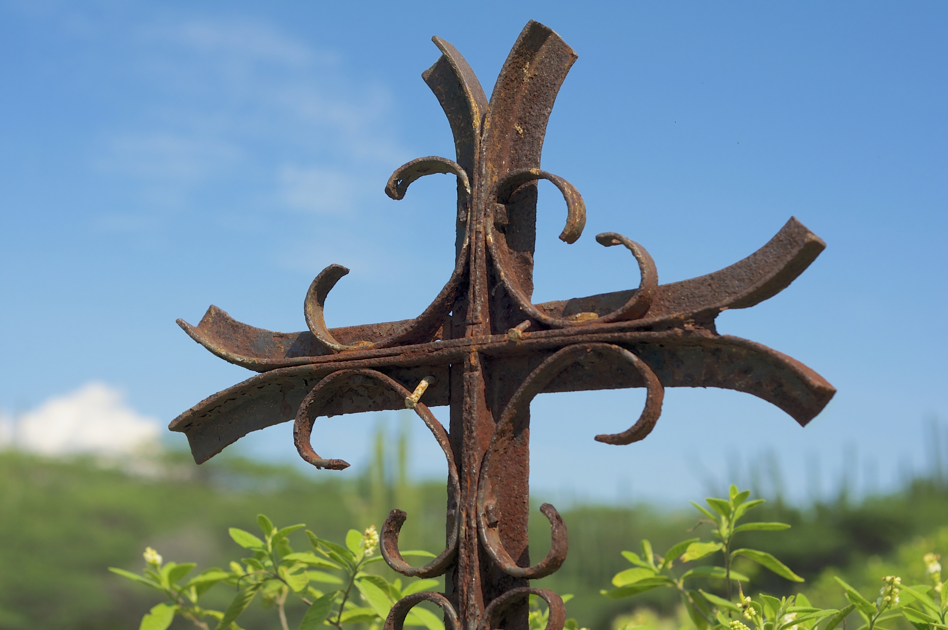 Free download high resolution image - free image free photo free stock image public domain picture -Easter image of rusty nail crosses with gold fabric