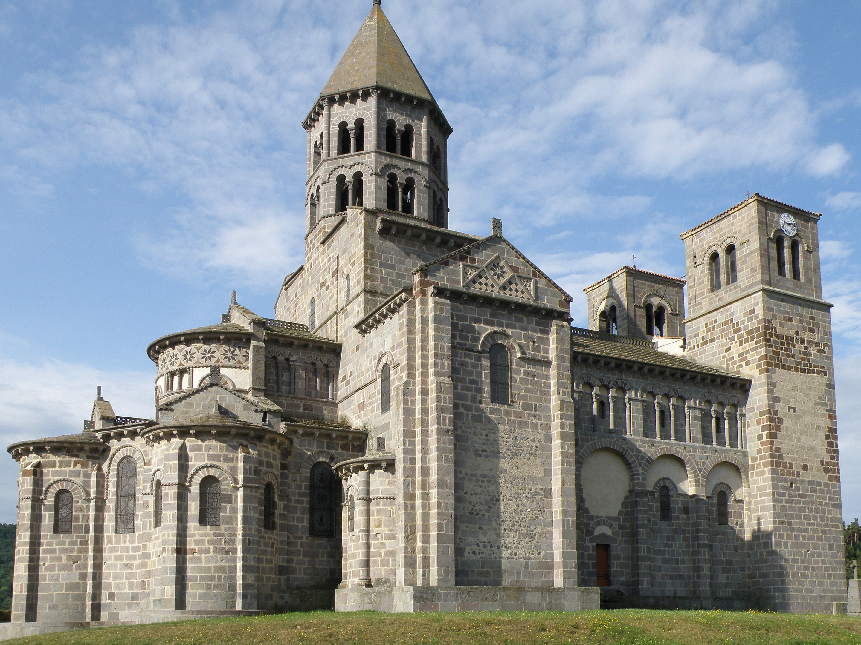 Free download high resolution image - free image free photo free stock image public domain picture -Church in Saint Nectaire