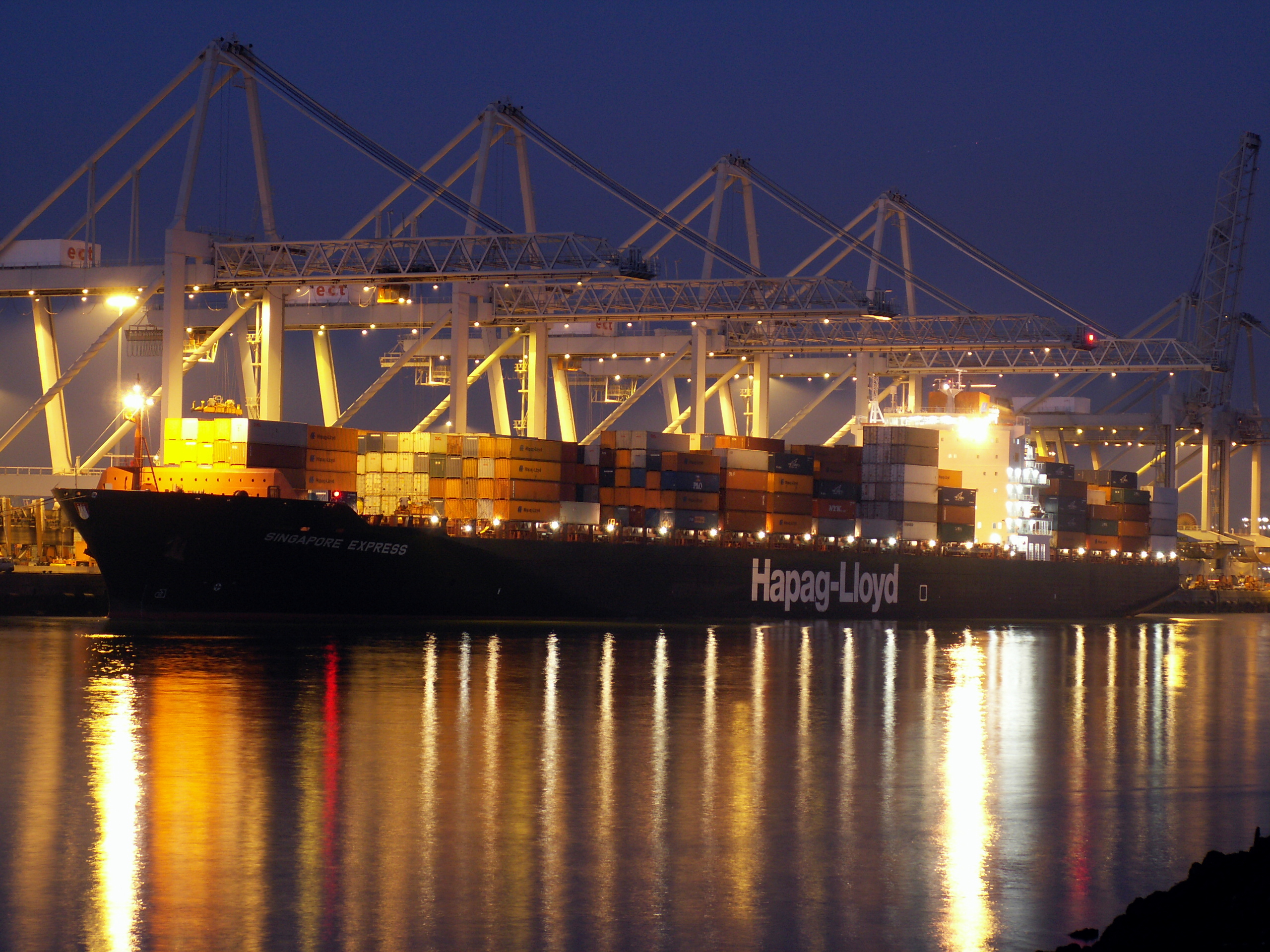 Free download high resolution image - free image free photo free stock image public domain picture -Container ship being unloaded at the Rotterdam Harbor