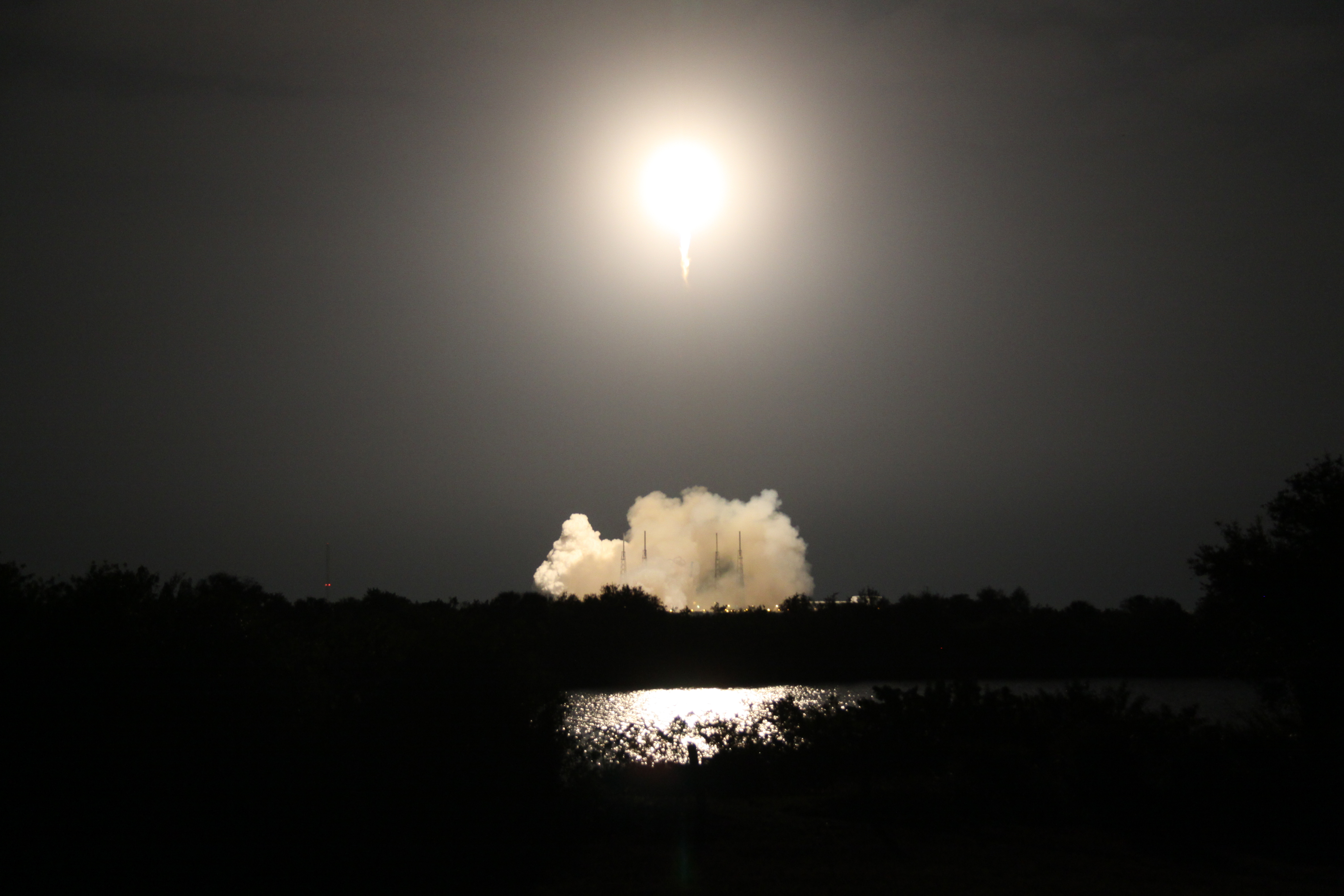 Free download high resolution image - free image free photo free stock image public domain picture -Liftoff of SpaceX Resupply Mission