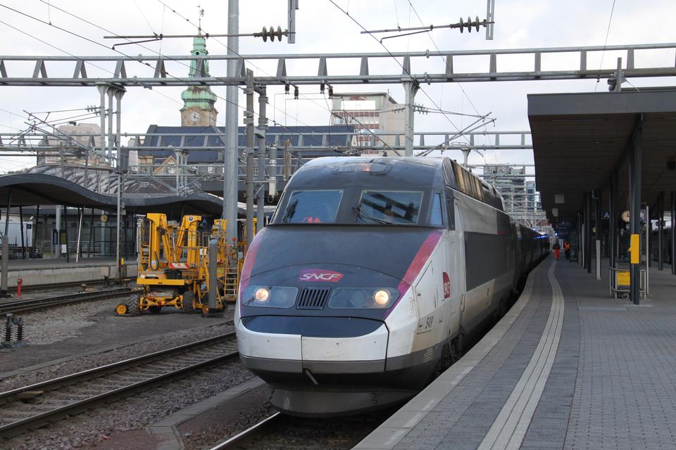 Free download high resolution image - free image free photo free stock image public domain picture  TGV high speed french train