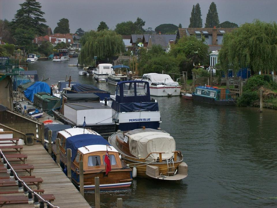 Free download high resolution image - free image free photo free stock image public domain picture  Green river boats in Thames Ditton