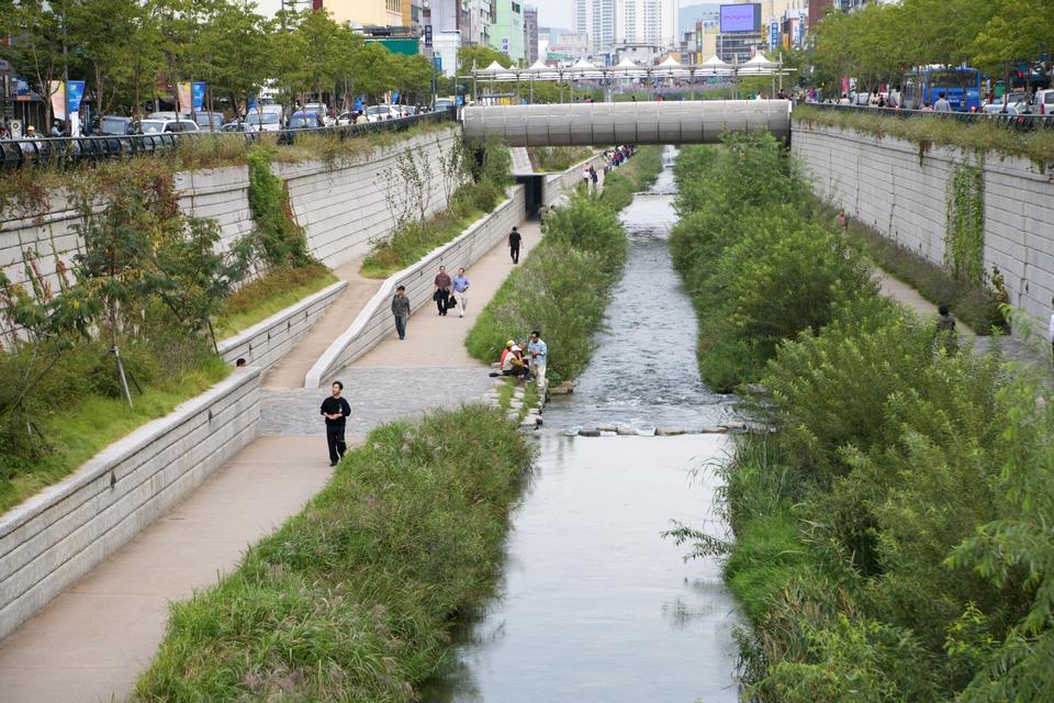 Free download high resolution image - free image free photo free stock image public domain picture  Cheonggyecheon stream Seoul, Korea